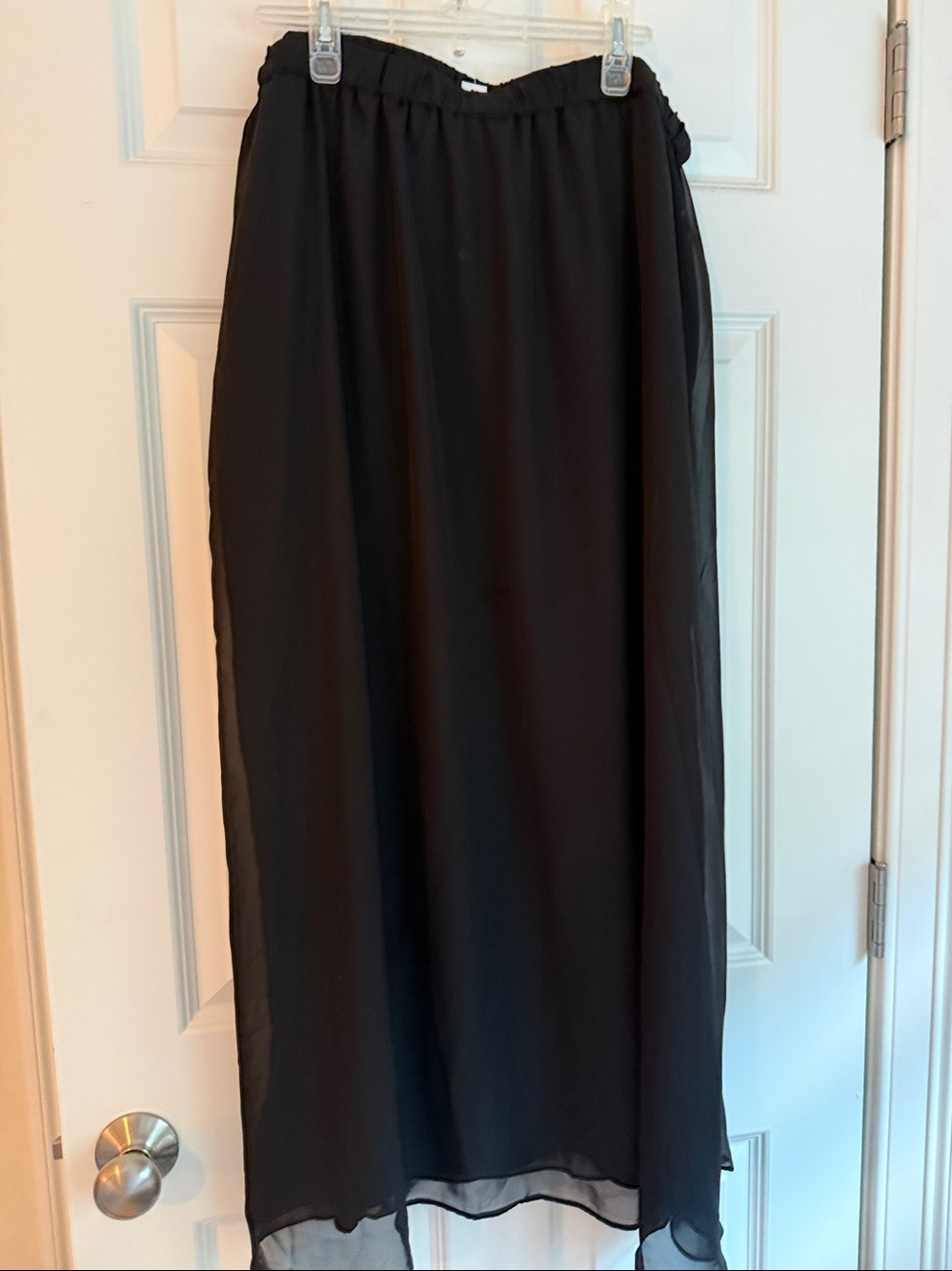Old Navy Black Flowy Circle Skirt (XL)